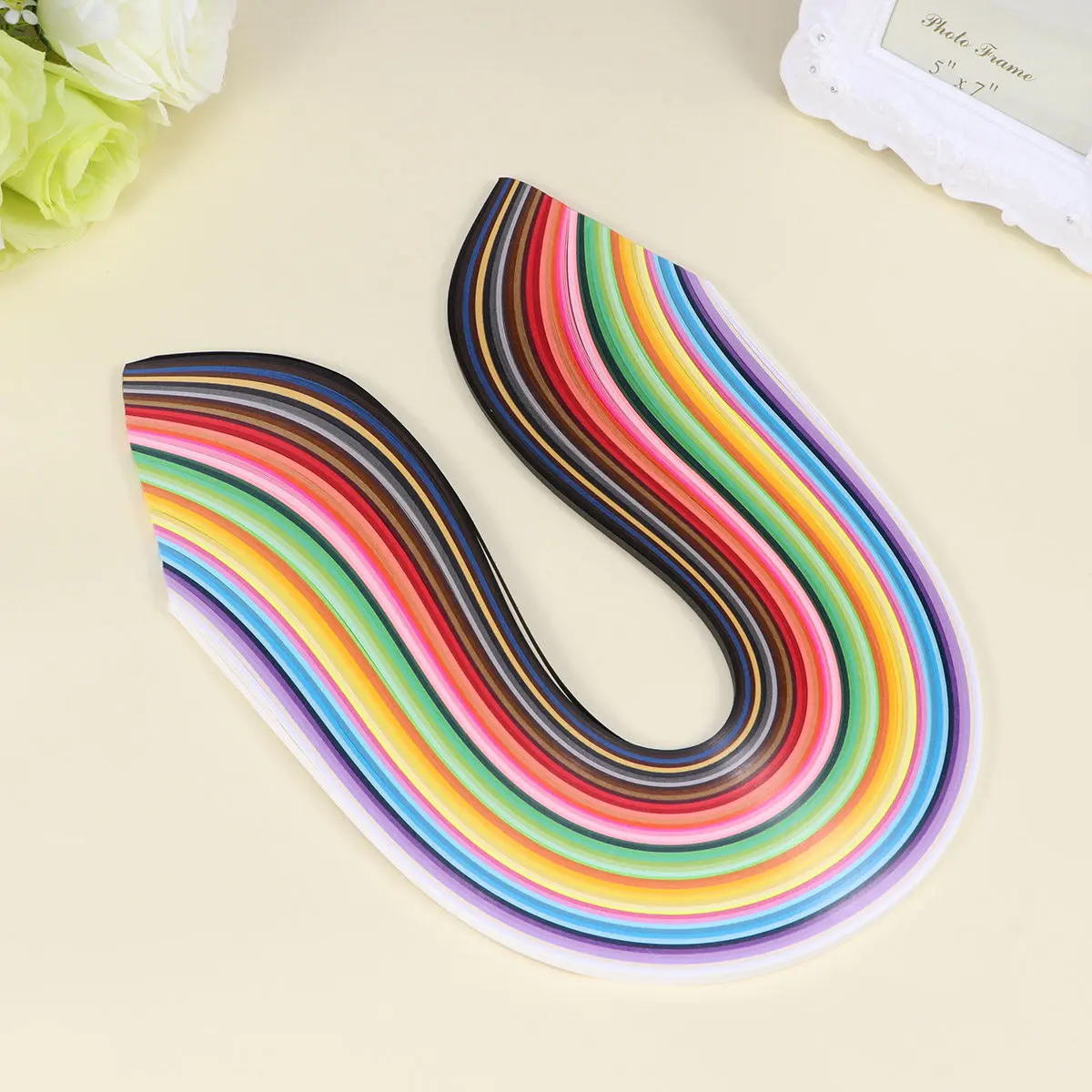 500 Strips Paper Quilling Kit 50 Vibrant Colors 5Mm Width Portable Lightweight Craft Supplies for Wall Ceiling Window Holiday
