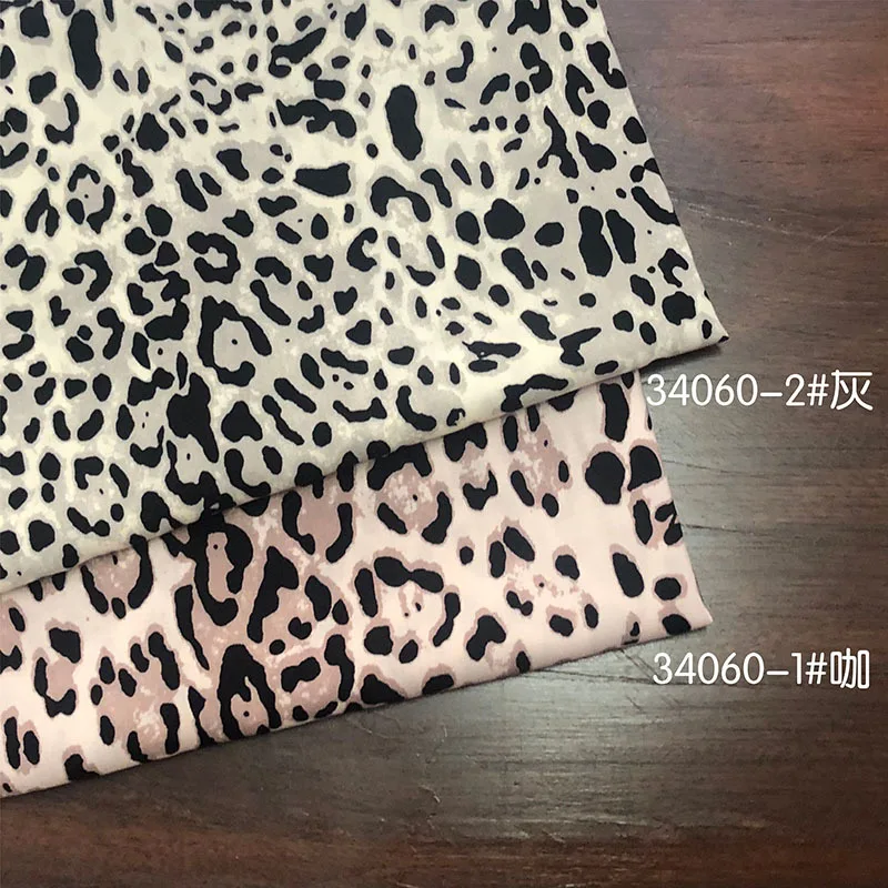 SUPER DEALS! Leopard print1 meter X 1.45 meter Soft Dress Fabric Rayon Viscose Cotton Material Patchwork 180g/m