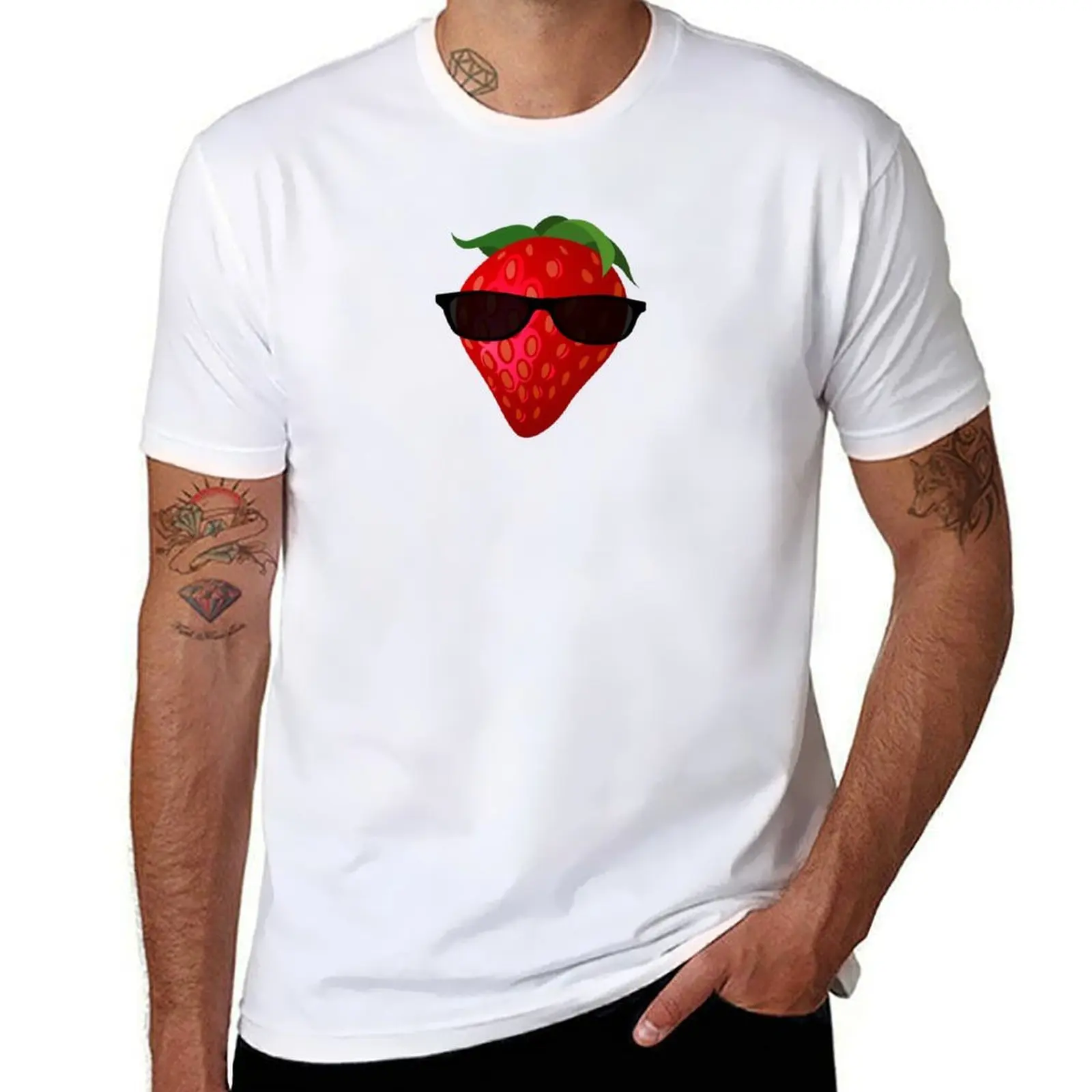 

Cool Strawberry T-Shirt cotton t shirts man 100% t shirts with prints T-Shirt