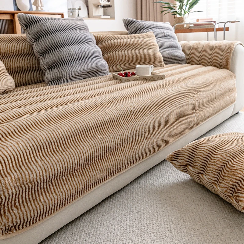 

2025 New Retro Style Thick Sofa Cover Fabric Autumn and Winter One-piece Anti Slip Living Room Sofa Cushion Breathable and Soft