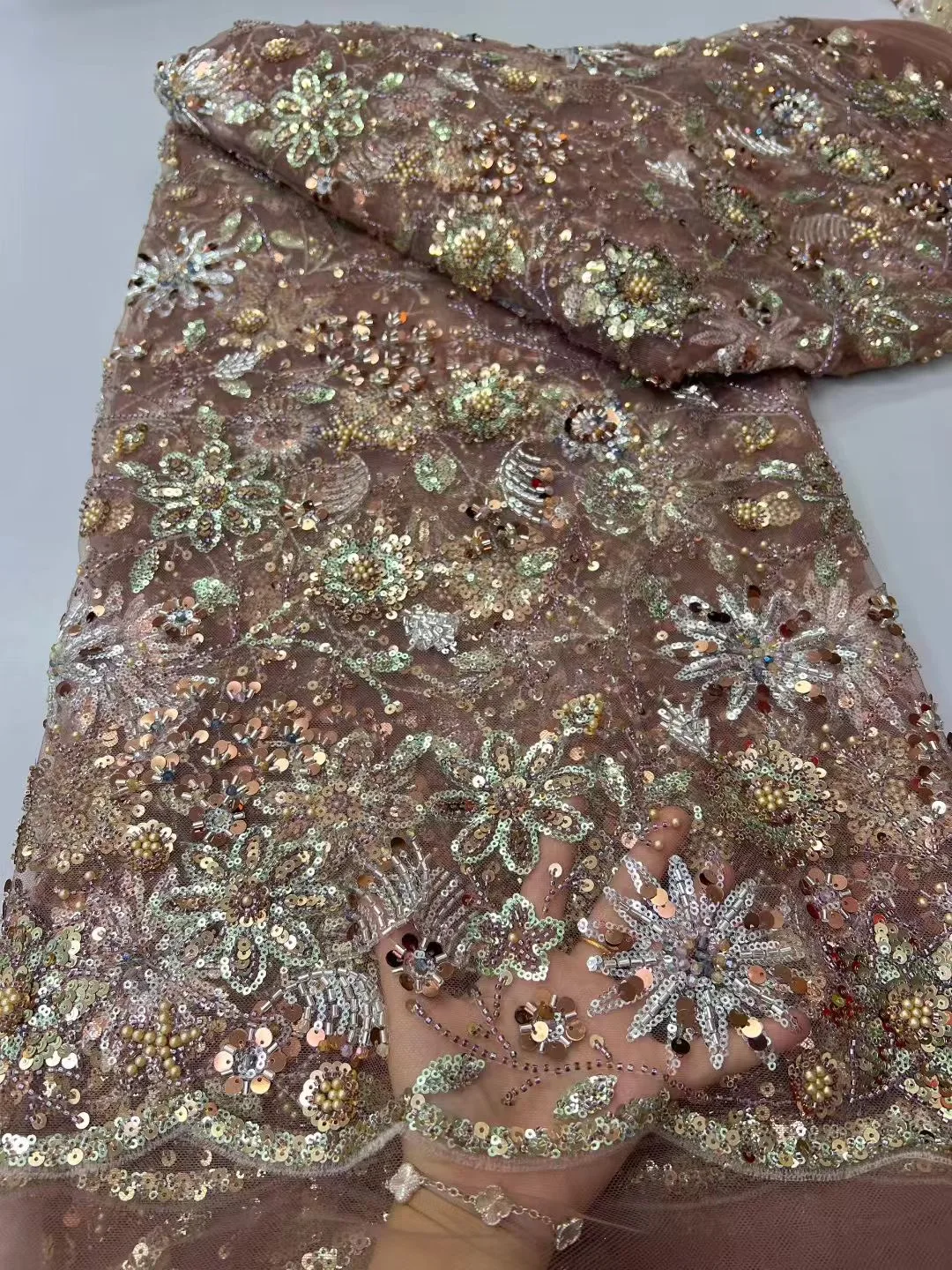 

Handcrafted luxury Nigerian Sequins Beads Lace Fabrics 2025 African Mesh Lace Fabric French Tulle Lace For Bride Wedding Dress