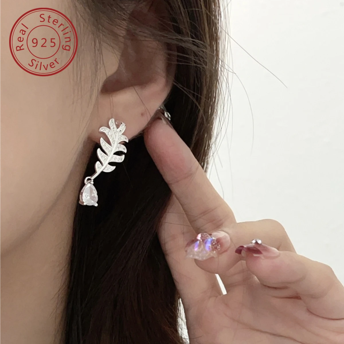 925 silver feather earrings, autumn and winter new collection, niche style, seiko inlay, full of texture, light luxury design