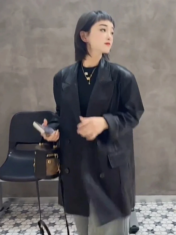 ファッショナブルな長袖2ボタンレディースレザージャケット2025年春ユニークデザイン通勤スタイルルーズフィットアウターウェア