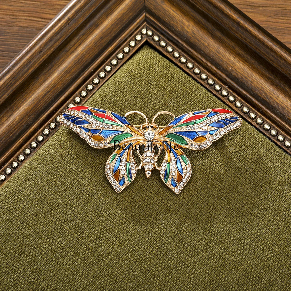 European and American color enamel diamond butterfly brooch medieval fashion coat corsage pin