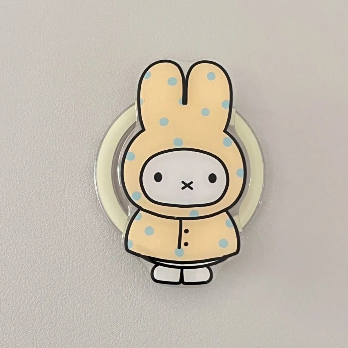 Funda de teléfono Kawaii Miffy, funda de teléfono de conejo Miffy de pantalla completa adecuada para Iphone 15 Pro, impermeable de dibujos animados, soporte magnético Miffy