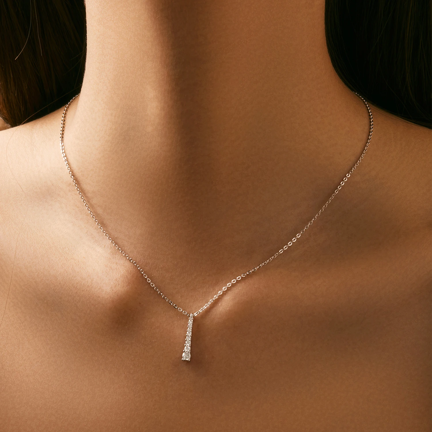 MODIAN Minimalist D Color Moissanite Necklace Prong Setting Lab Diamond For Women 925 Sterling Silver Pendant Necklace Jewelry