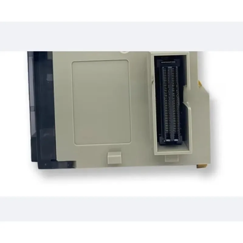 CJ1W-II101 Programmable Logic Controller Board CJ Series I/O Interface Unit