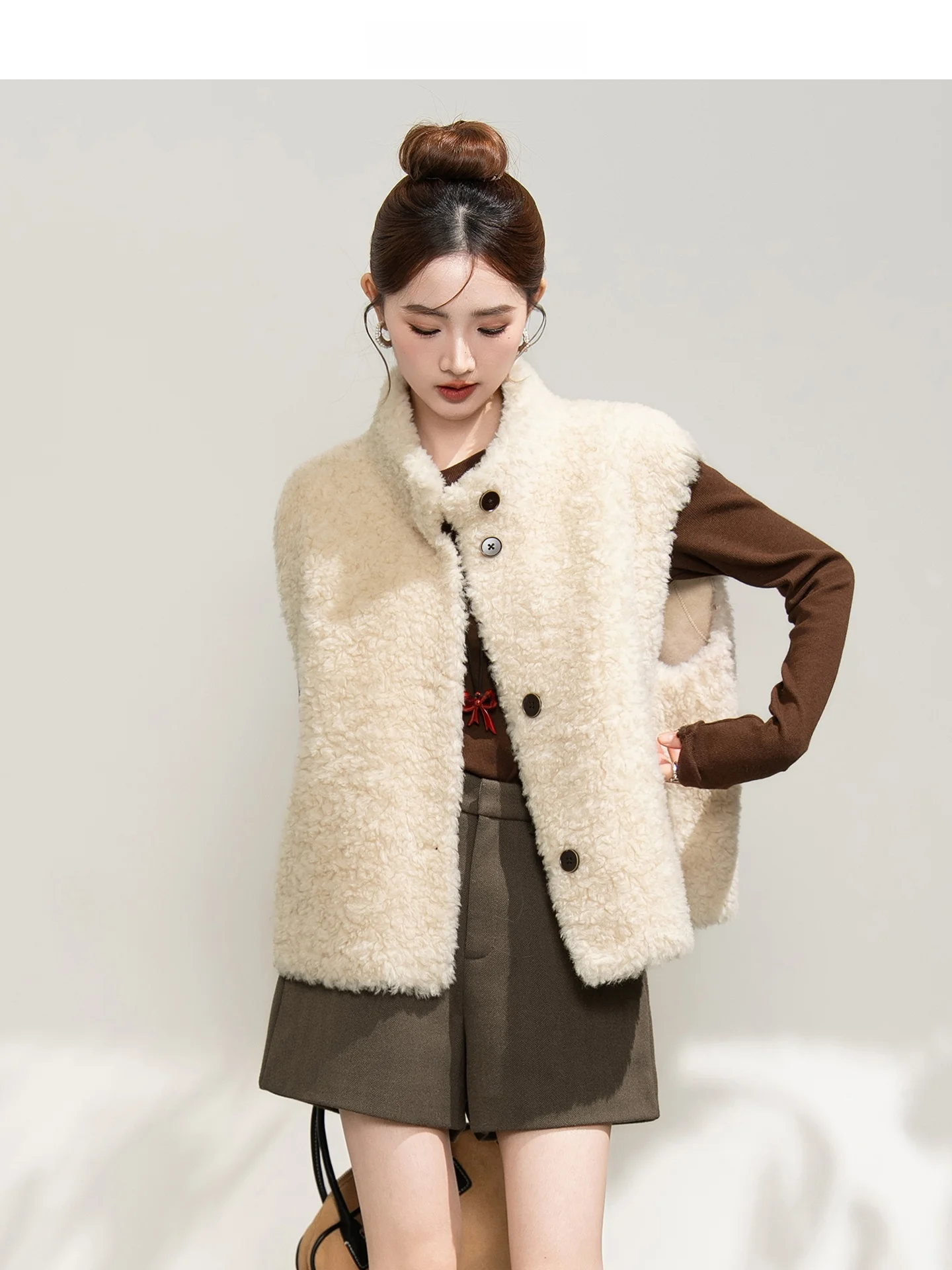 

Женский жилет из 100% овечьего меха с кожаными вставками и меховым воротником-стойкой, осенне-зимний, новый, дышащий, комфортный, теплый