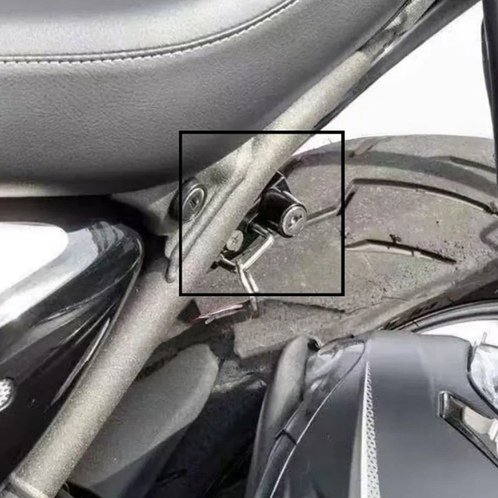For Speed 400/Scrambler 400X modification accessories: helmet lock, anti-theft lock, safety helmet lock
