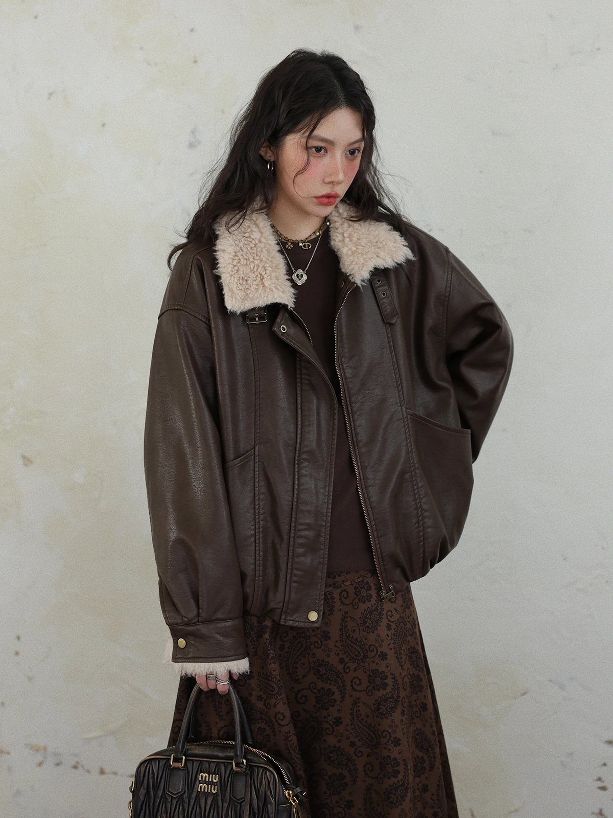 Jaet de couro sintético feminino retrô sle com gola de pele casaco boudoir calor interno fce ort comprimento fecho com zíper