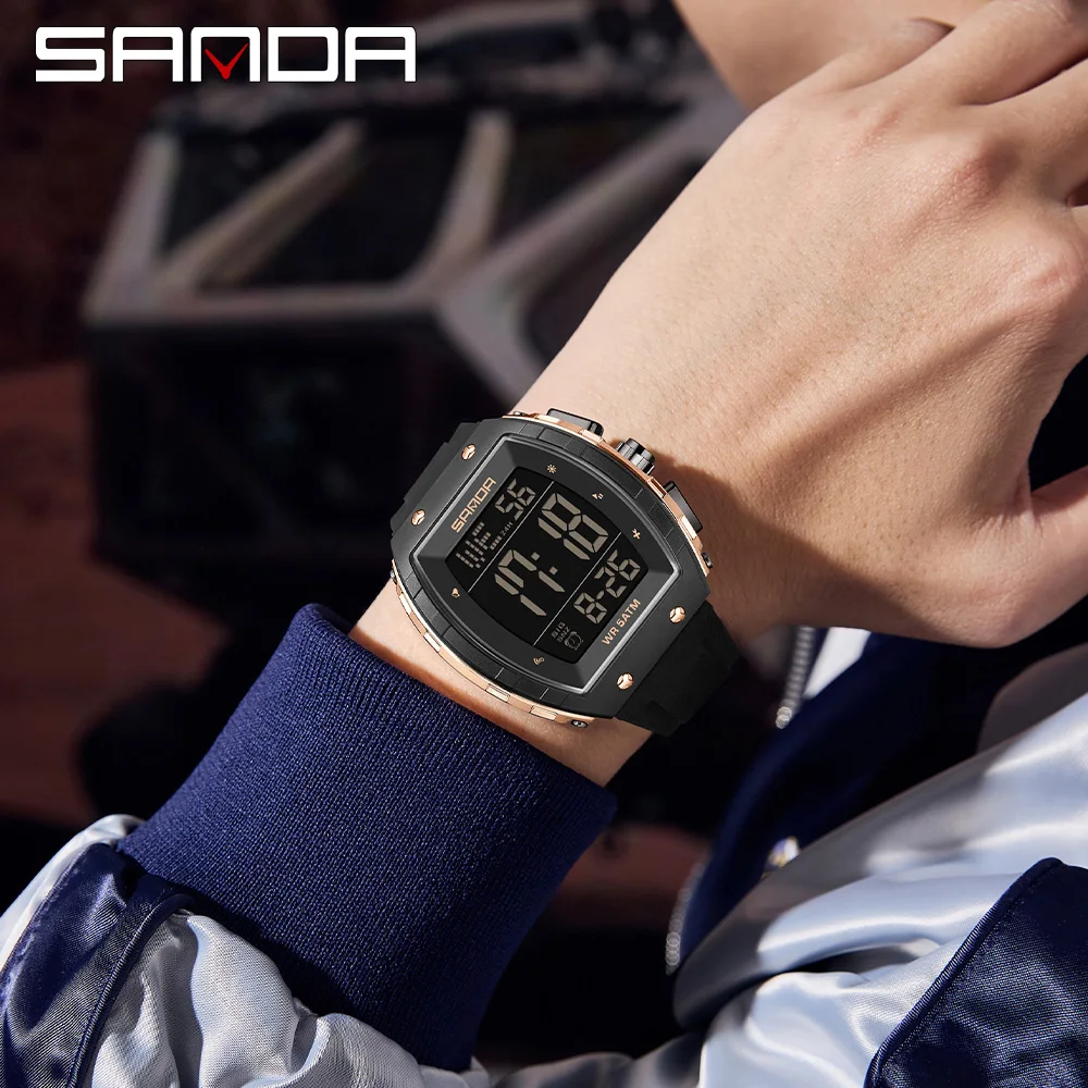 Fashion SANDA New 6258 ساعة إلكترونية للرجال رياضية متعددة الوظائف مقاومة للماء LED ساعة رقمية إلكترونية للرجال