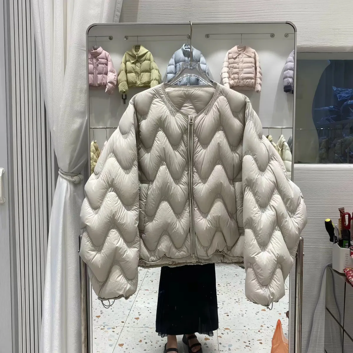 Winter Round Neck Warm Parker Jacket Female Puff Fluffy Ripple Pattern Down Jacket Women White Duck Down Double Zipper Outwears