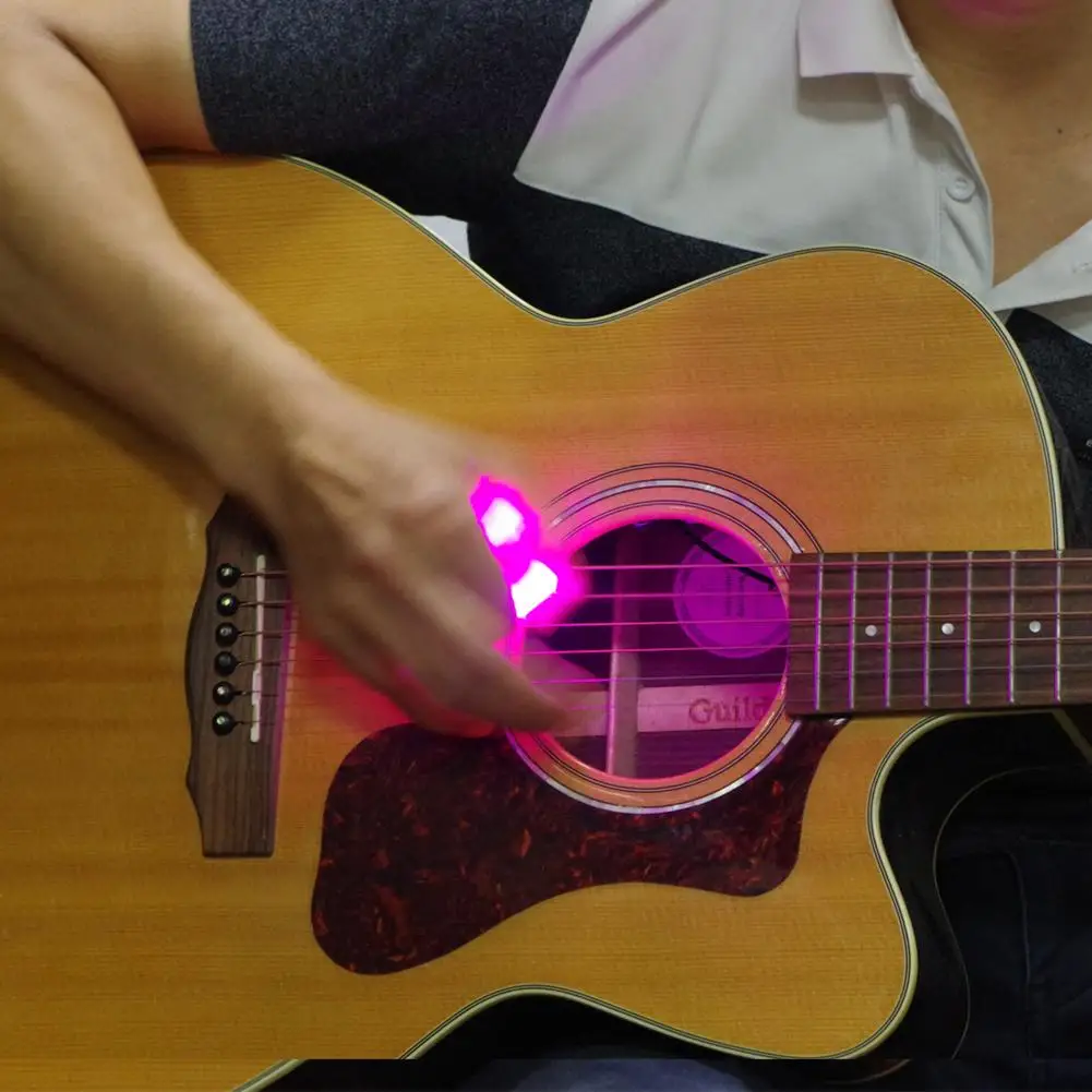 Púas de guitarra eléctrica colgante, púas de guitarra acústica, Plectrum, LED brillante, accesorios para instrumentos musicales