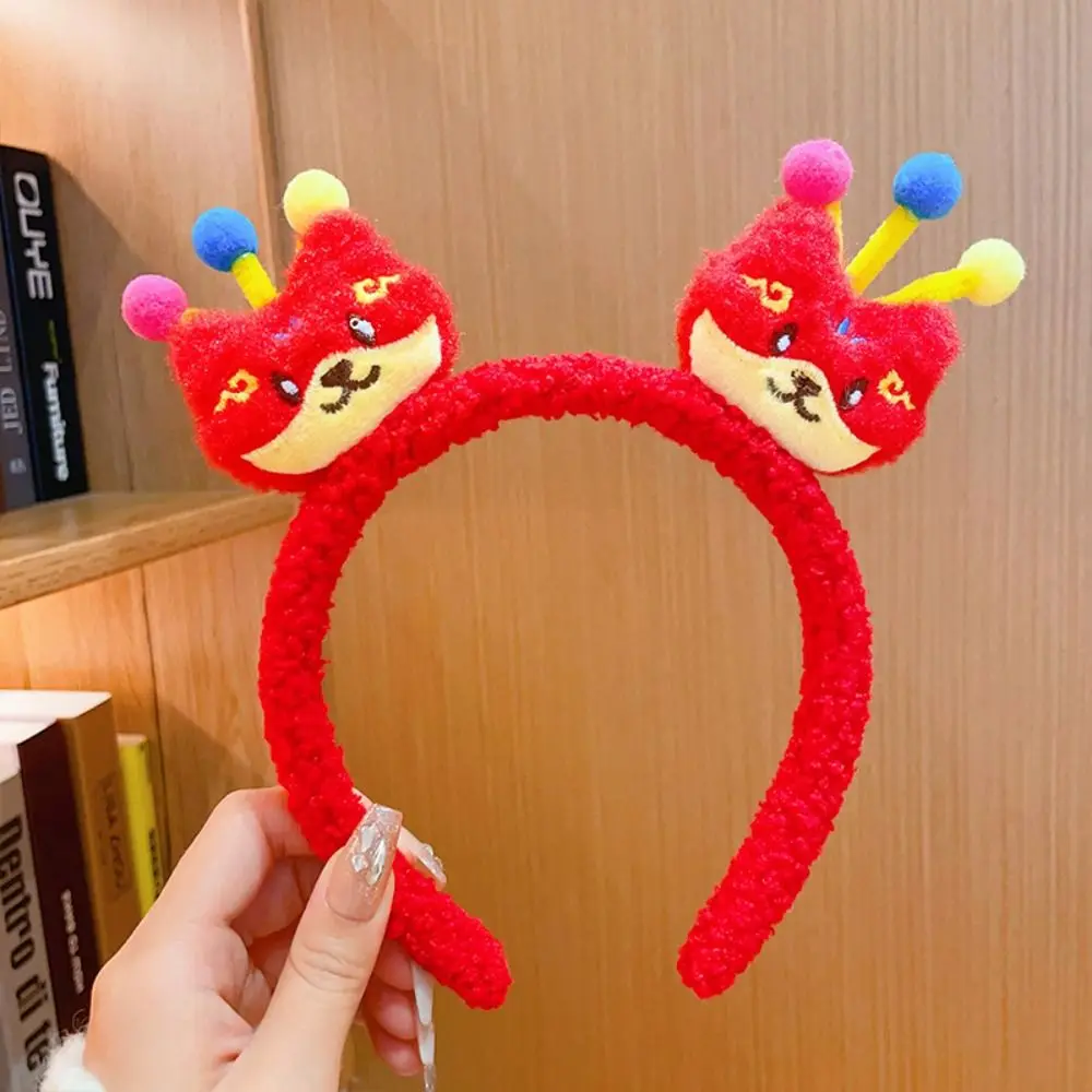 

Red Hairband 2024 Happy New Year Headband Lion Dance Cartoon Dragon Headband Embroidery Hair Hoop New Year Mascot