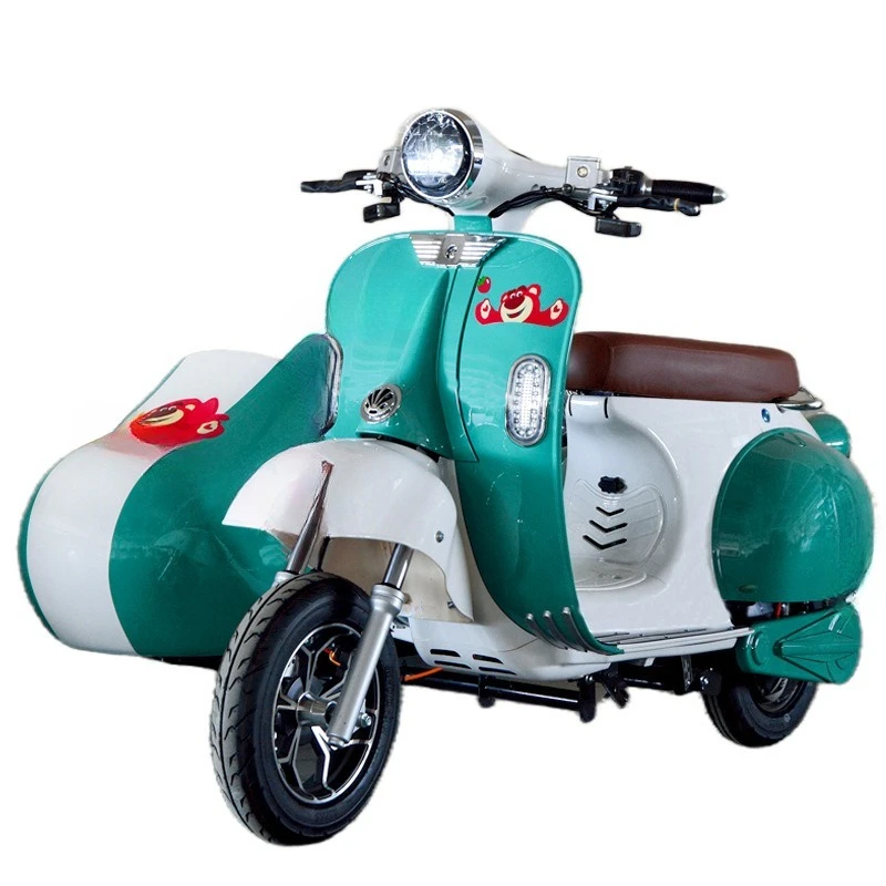 Three-wheeled electric motorcycle partial three-wheeled eight-ga sidecar rental sightseeing car in tourist attractions