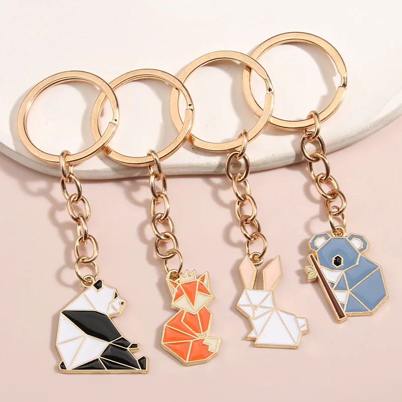 Śliczny brelok do kluczy Panda Fox Rabbit Koala Brelok do kluczy Origami Emaliowane breloki do kluczy Prezenty przyjaźni dla kobiet Mężczyźni Ręcznie robiona biżuteria