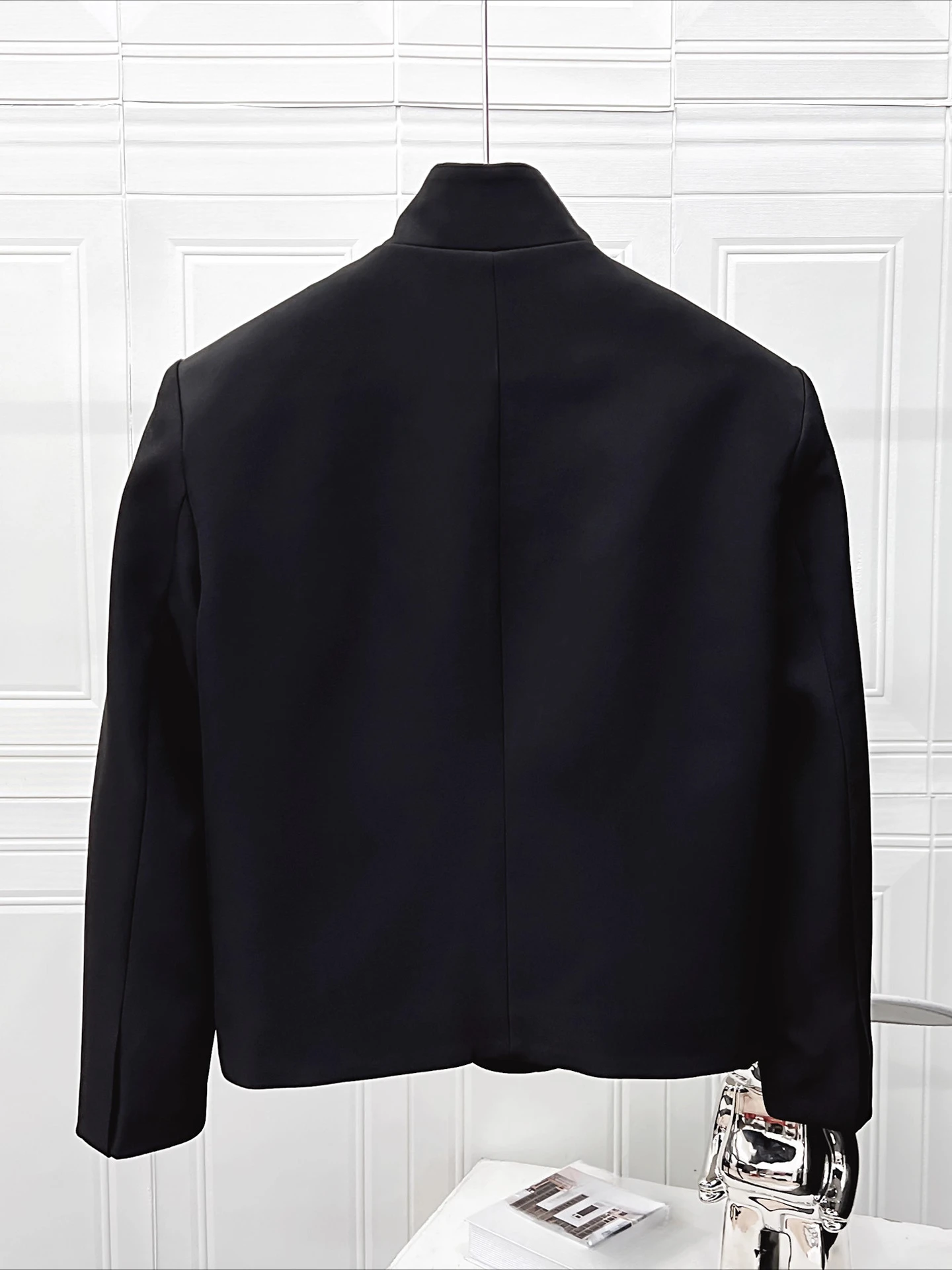 Men's 2025 Autumn Winter New Stylish Design Stand Collar Jackets Men's Fashion Short Style Jackets Button Decoration Chic Coats