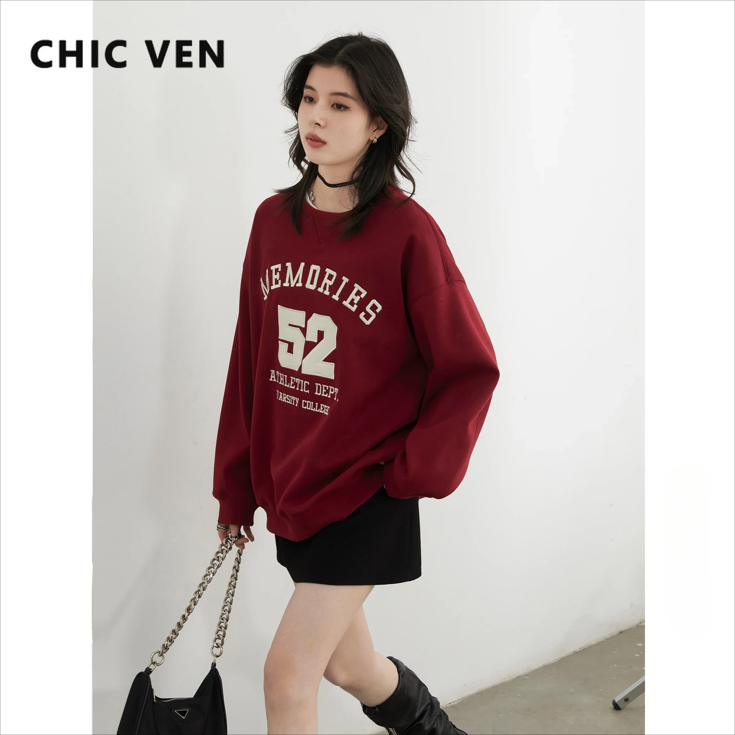 CHIC VEN Women Sweatshirts Plush Loose Casual Round Neck Contrasting Letter Fleece Female Hoodie Red Top Autumn Winter 2024