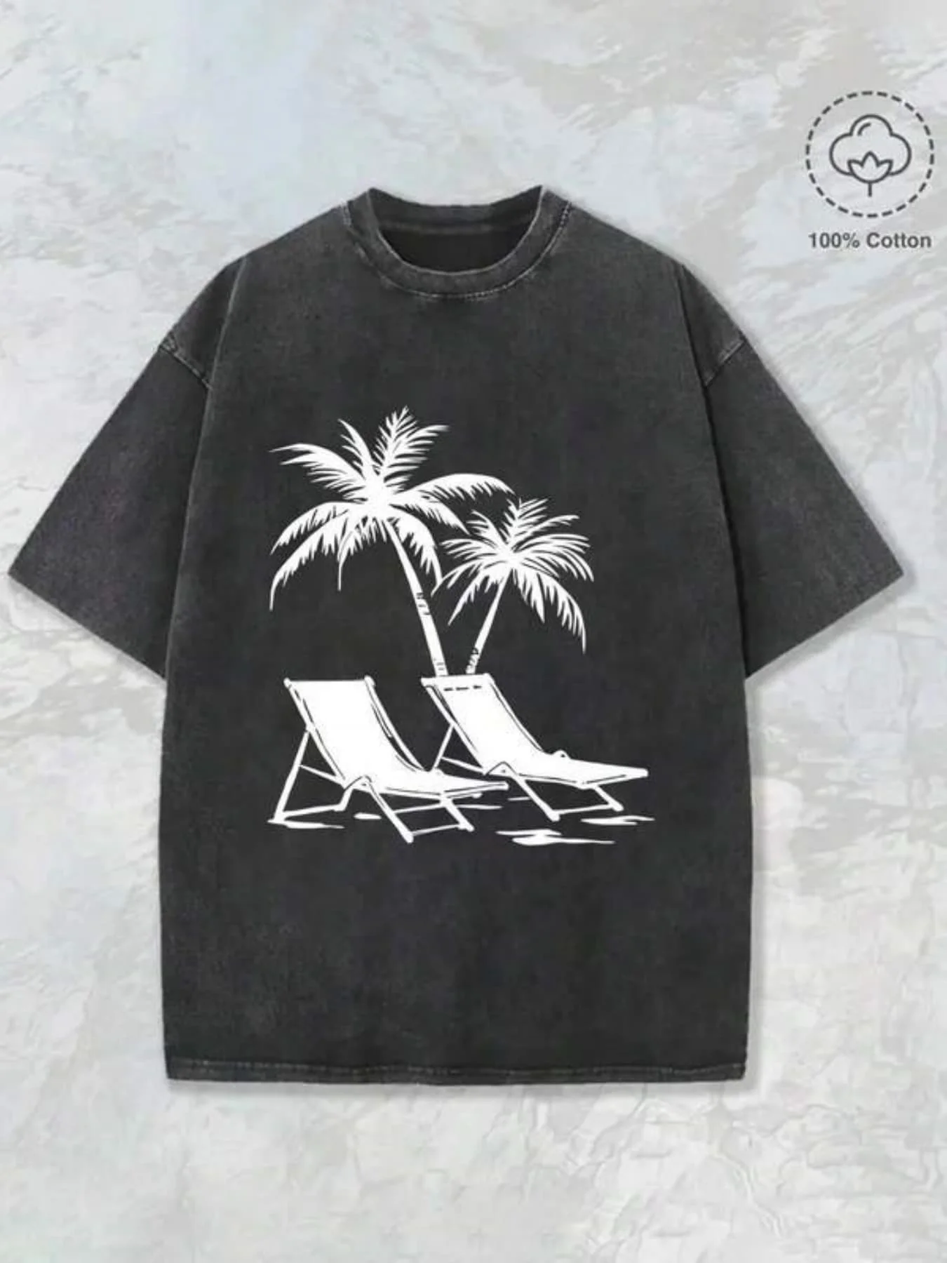 Men's T-Shirt with Beach Lounge Chair Illustration Print, Black Short Sleeves, Washed Vintage Casual Round Neck, Regular Fit, Soft and Breathable, Suitable for Year-Round Wear and Daily Commuting, a Great Choice for Holidays or as a Gift for Friends