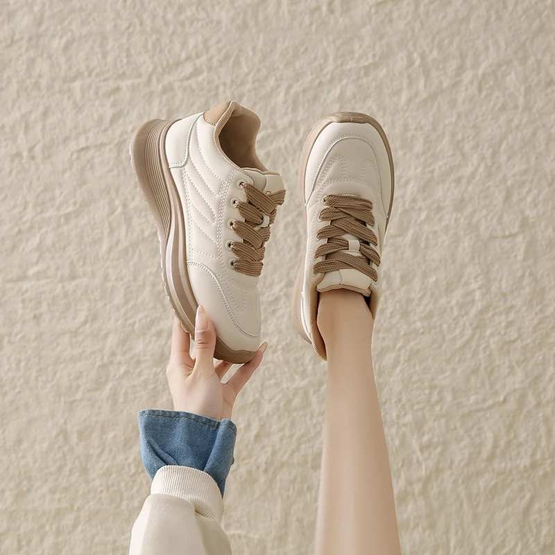 CRLAYDK Zimowe trampki dla kobiet Platforma Lekkie buty do biegania ze skóry PU Mid Top Casual Walking Sport Tenis
