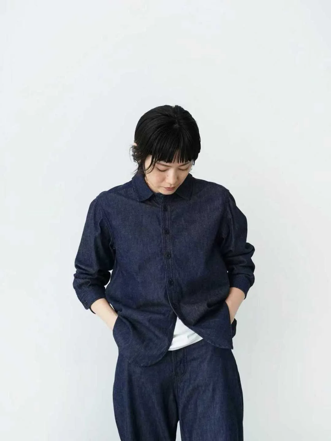 

Qifeng Japanese Style Women's Denim Shirt CC45 Ounce Red Ear Loose Fit Long Sleeve Pure Cotton Breathable Spring Top