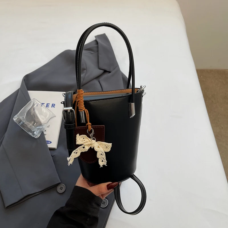 Borse a secchiello portatili in pelle texture da donna con pendente Borsa a tracolla moda estiva Borsa per telefono casual stile coreano