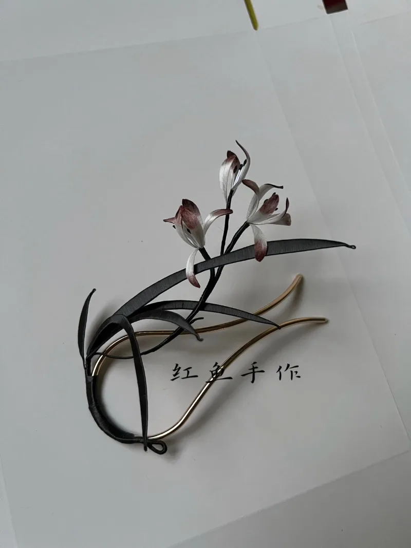Edelweiss wrapped orchid hairpin, ink color edelweiss hairpin, can be changed brooch, red fish handmade