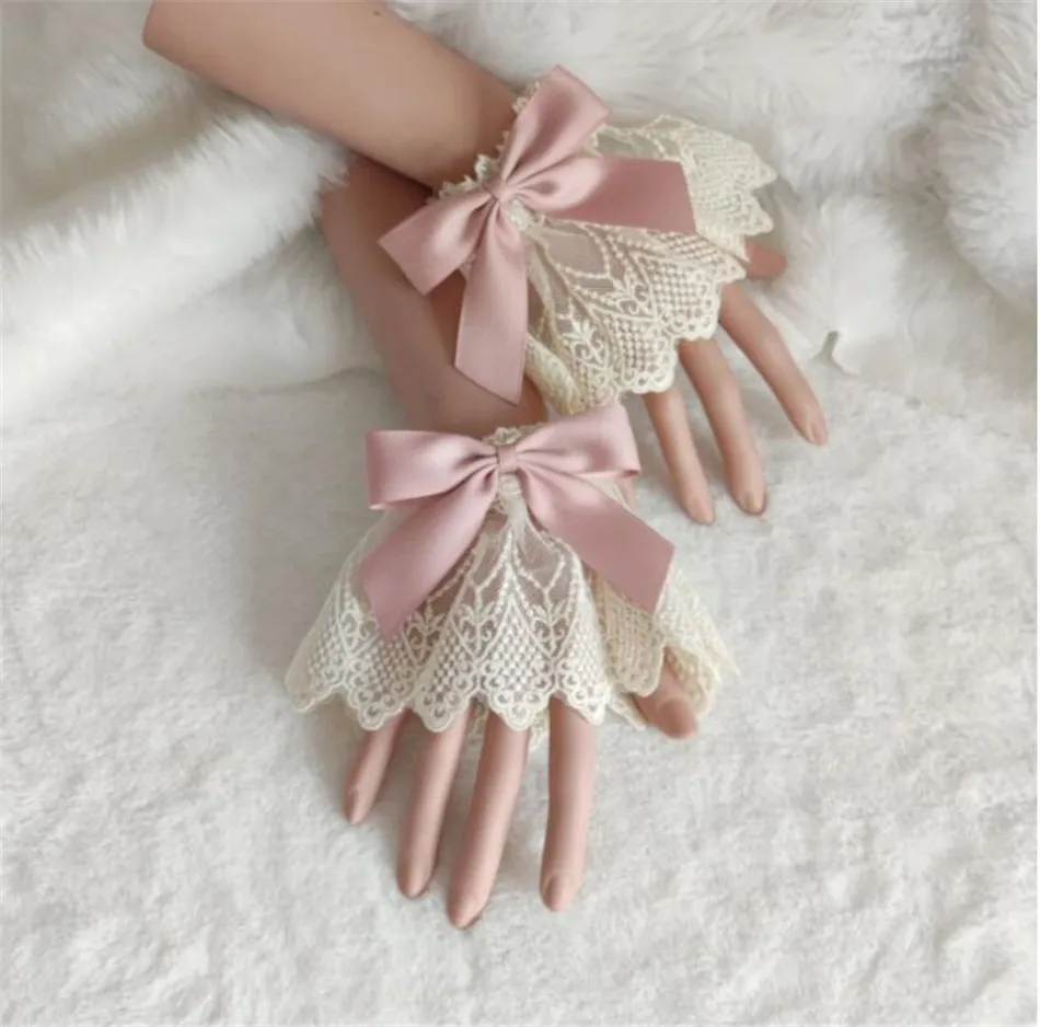 Beige Flower Wedding  Lolita Lace Bow Cuffs Victorian Style Wrist Cuff with Tulle Cuffs Hand Wear Gloves B2581