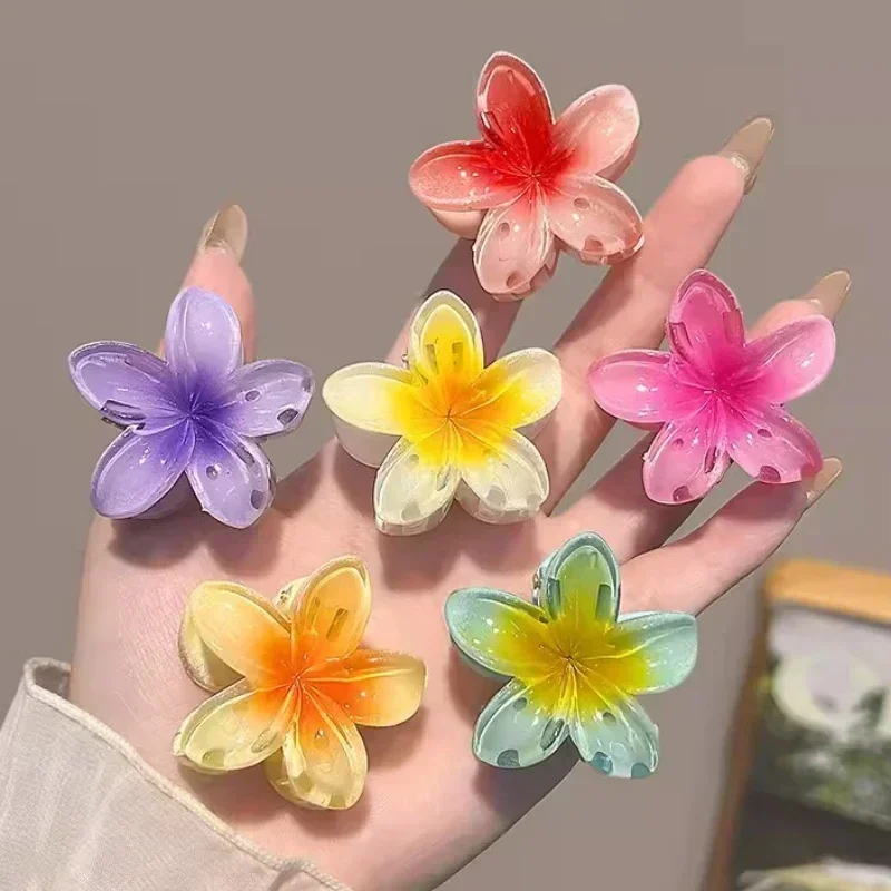 Sweet Acrylic Gradient Flower Hair Claws Clip for Women Girls Beach Hawaiian Hairpins Summer Headwear Hair Accessories