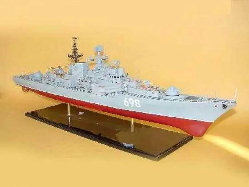 Trumpeter 03613 1:200 Sovremenny Class destroyer type 956E model kit