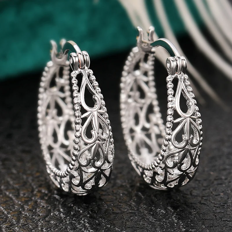 Huitan Graceful Hollow-out Design Hoop Earrings Lady Elegant Delicate Accessories for Anniversary Metal Silver Color Jewelry