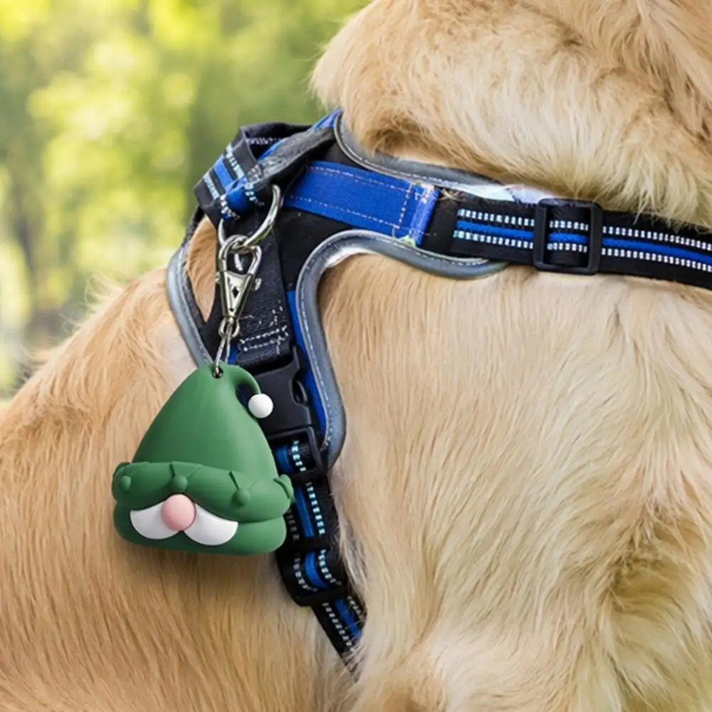 Silicone Pooper Scooper Pet Poop Scooper with Carabiner Christmas Gnome Pet Pooper Scooper Dog Bag Holder with Metal for Dogs