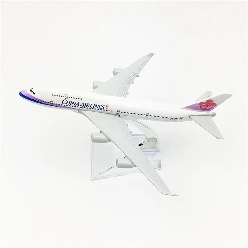 16cm 1/400 Scale China B747 Metal Diecast Miniature Airplane Model for Aviation Enthusiasts Gift or Home Display Collection