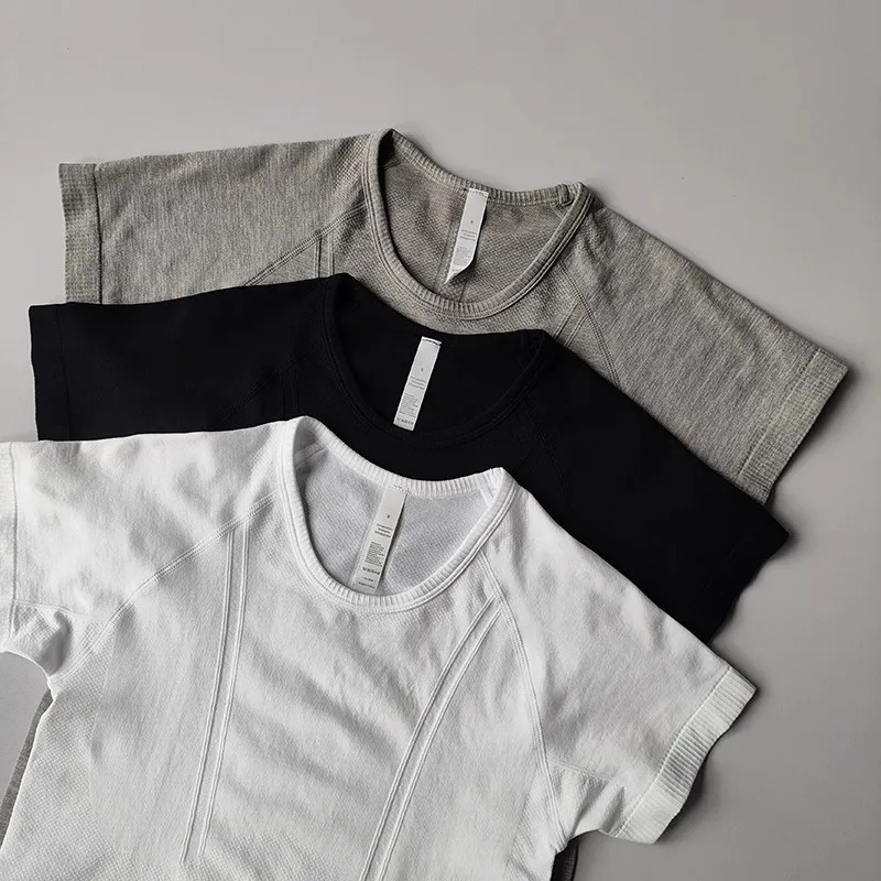 Sommerliches Damen-T-Shirt mit kurzen Ärmeln, Yoga-Shirt, Sportshirt, Fitness-Oberteil, Laufshirt, lässiges Yoga-Outfit, Oberteil. – Detail 10