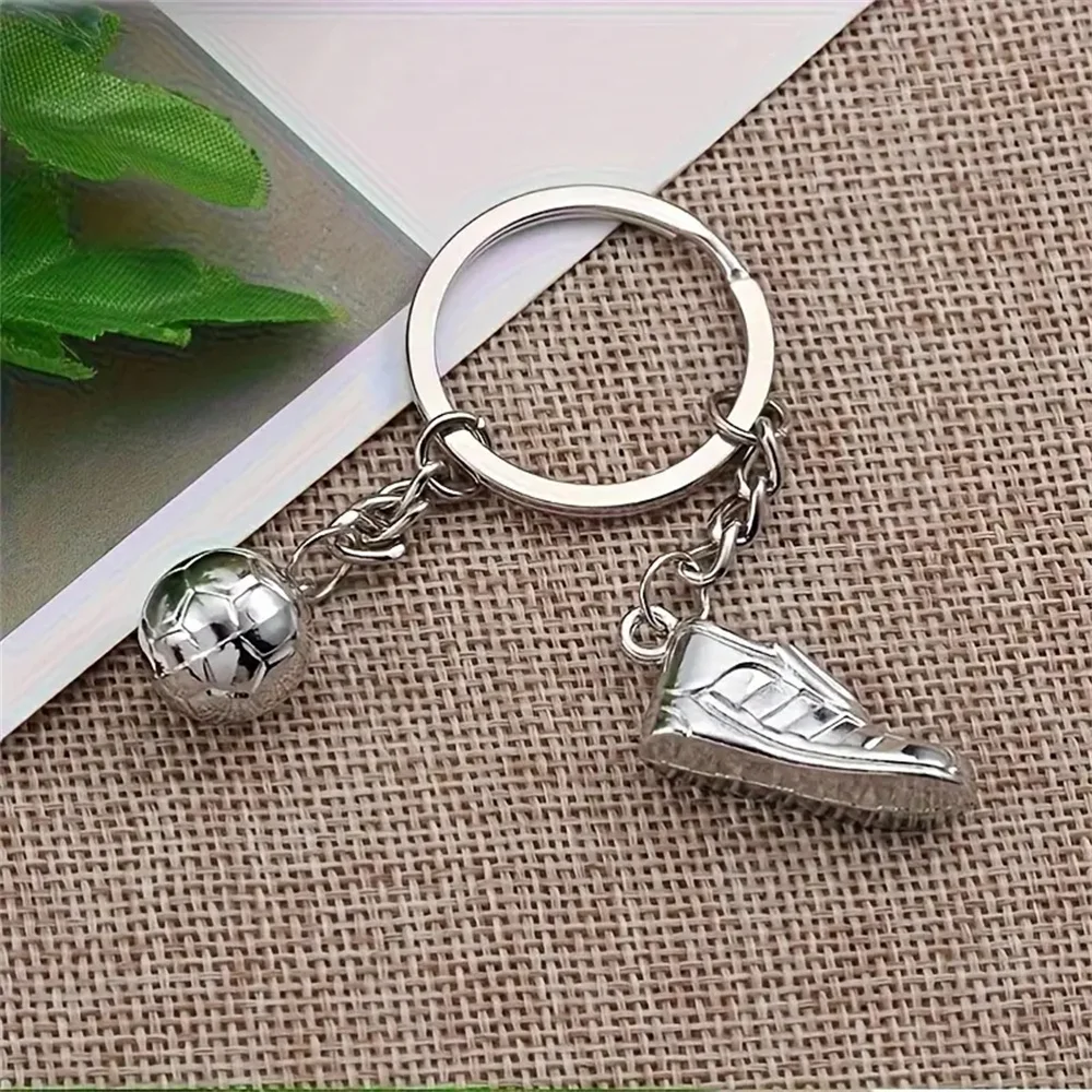 1 Pair Fashion Football Sneaker Shape Keychain For Men, Sporty Style Soccer Shoe Keychain For Best Friends  Keychain Keyring