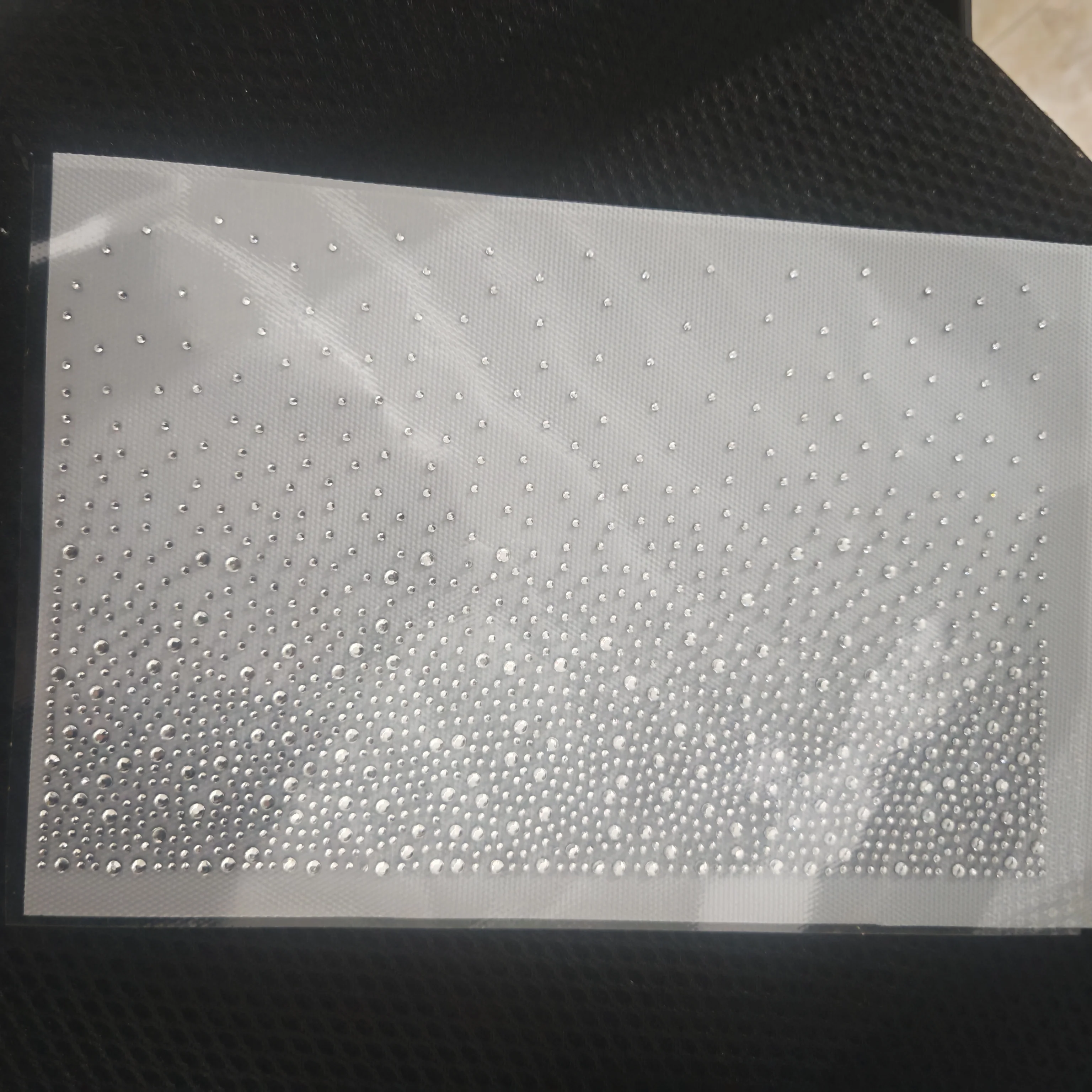 2 pz Hot Fix Strass motif cristallo perla strass hotfix Calore trasferimento design iron on per il bordo della sciarpa del vestito pantaloni