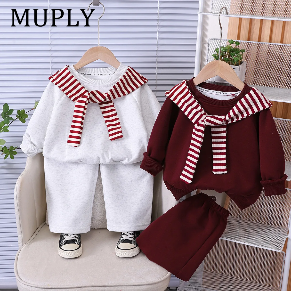 Girls' Casual Hoodie Set 2026 Spring New Children's Striped Shawl Long Sleeved Top Baby Versatile Sweatpants