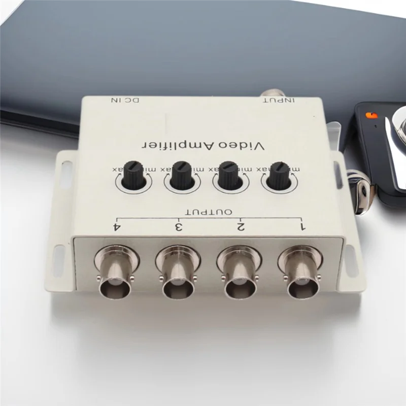 مضخم صوت فيديو ممتاز 4 قنوات مع تعديل لشاشة الفيديو المركبة CVBS على اللوحة