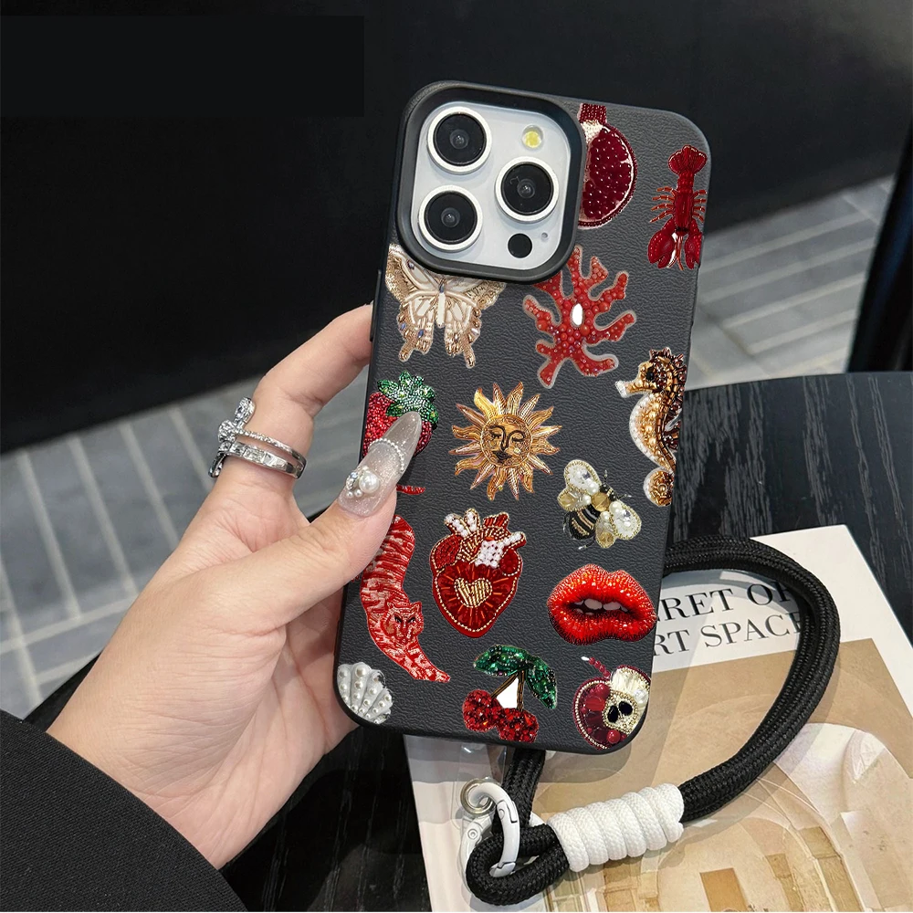 Luxuriöse Collage-Handschlaufenhülle für iPhone 13 14 Pro Max Hüllen iPhone 11 12 17 ProMax 13 15 Plus XR mit Lanyard Weiche Abdeckung – Detail 4