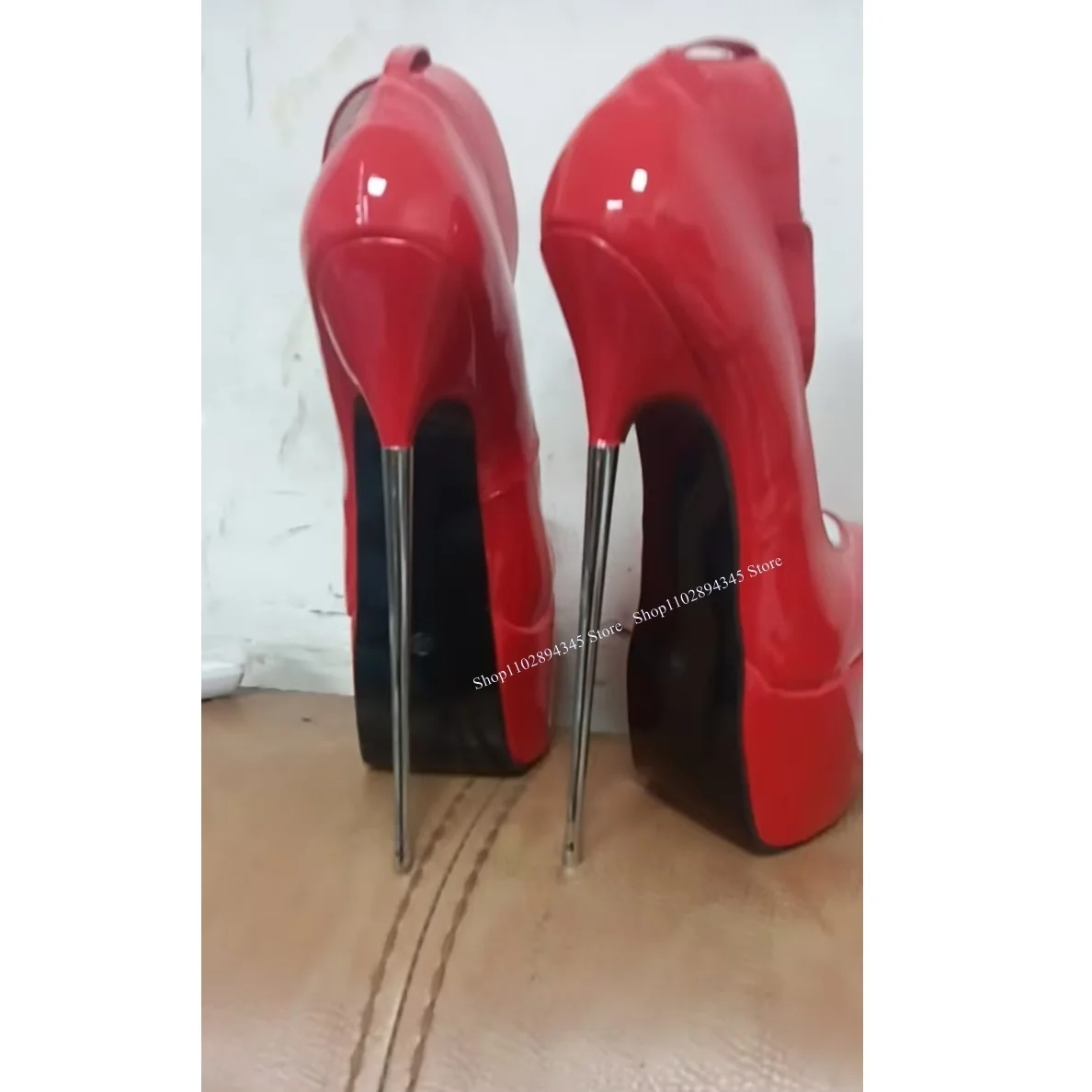 أحمر مشبك منصة جلدية مضخات رقيقة عالية الكعب أشار تو موضة مثير كول 2025 الصيف أحذية امرأة كبيرة الحجم Zapatillas Mujer