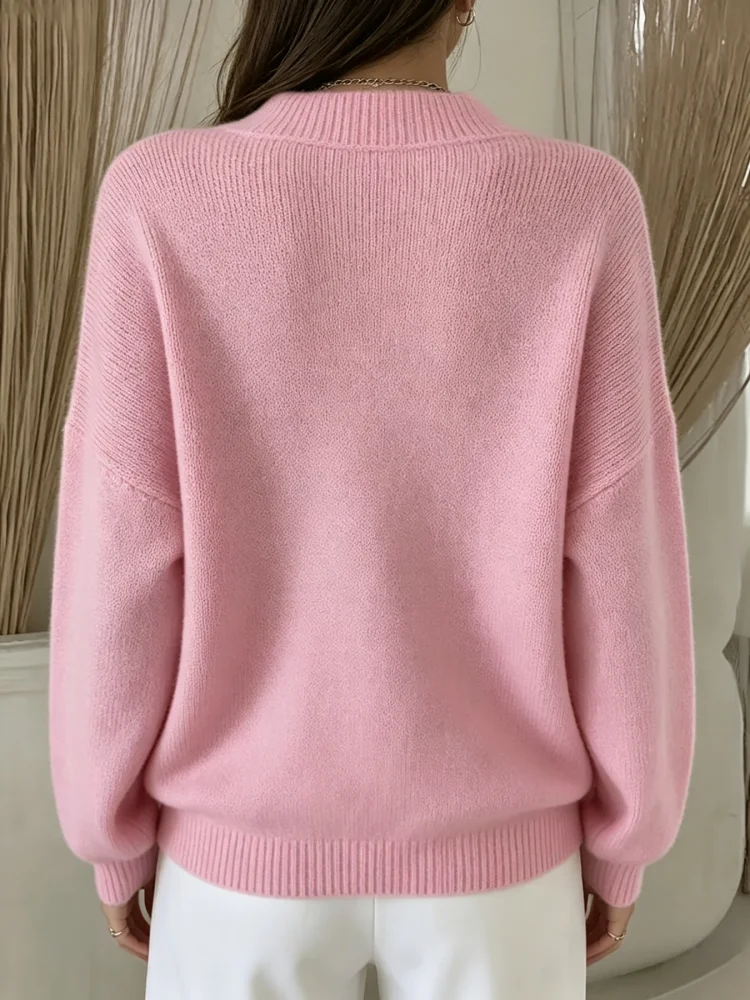 Europäische und amerikanische Plus-Size-Damenbekleidung, Herbst- und Winter-High-End-eleganter, lässiger, weicher Pullover mit V-Ausschnitt für Damen – Detail 2