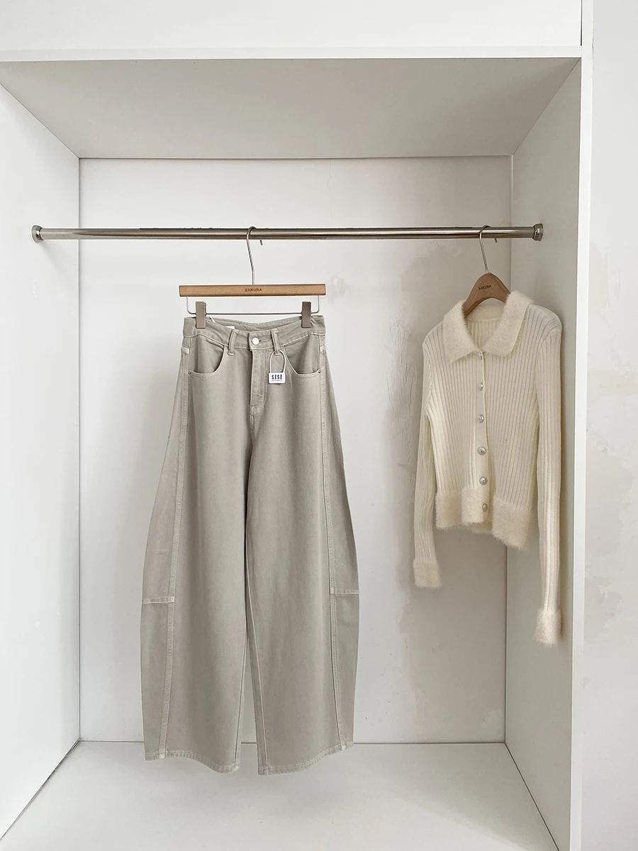 

Spring 2026 High Waist Women's Jeans Retro Style Versatile Loose Fit Knife Drapey Slimming Effect High Waist Denim