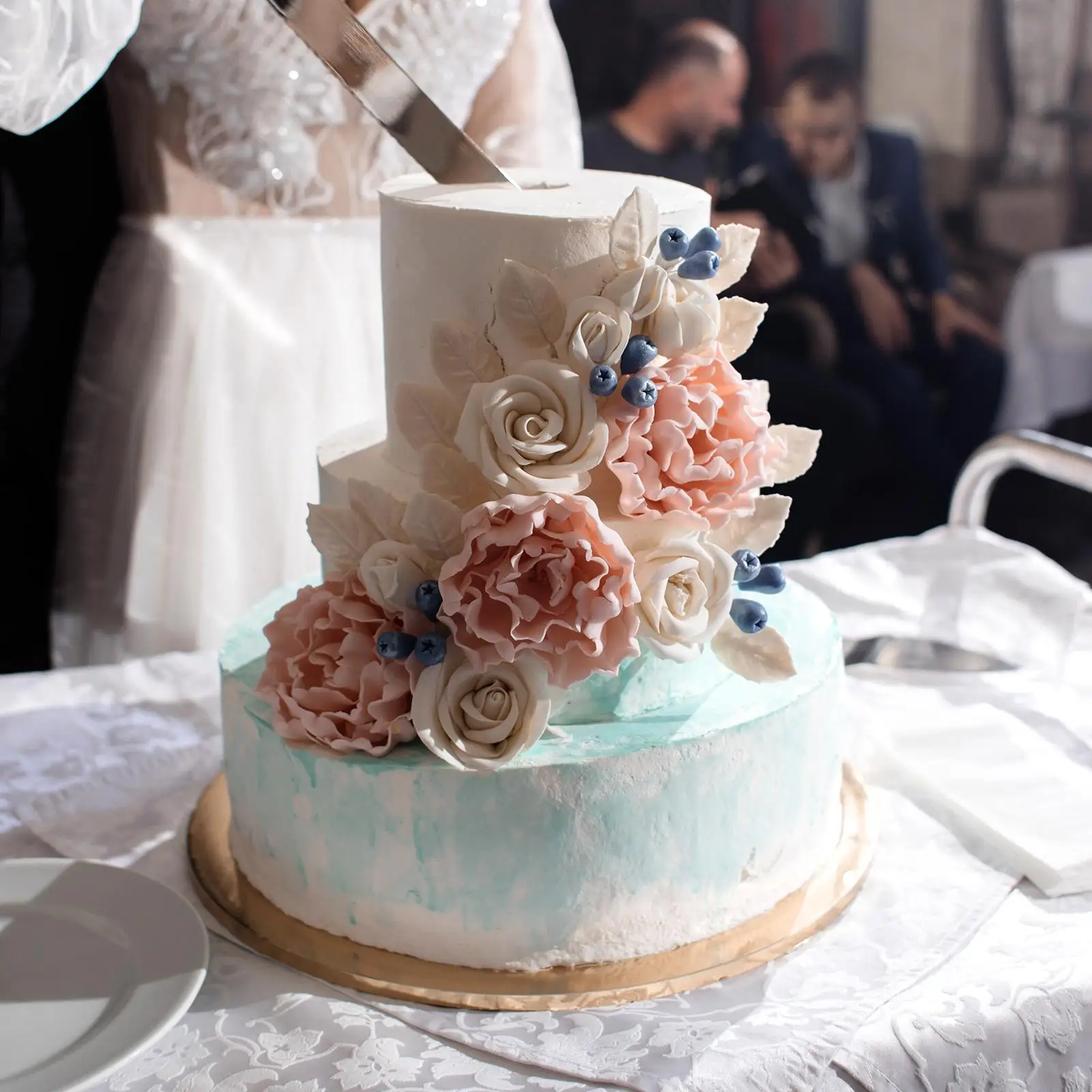 Thumbnail 2 - #57 Cheap Cake Stands Worth Buying