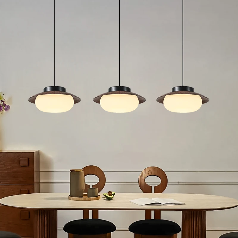 Cream-style Pendant Lamp For Balcony Hallway Dining Room Full-spectrum Passage Light French-style Entryway And Foyer Lighting