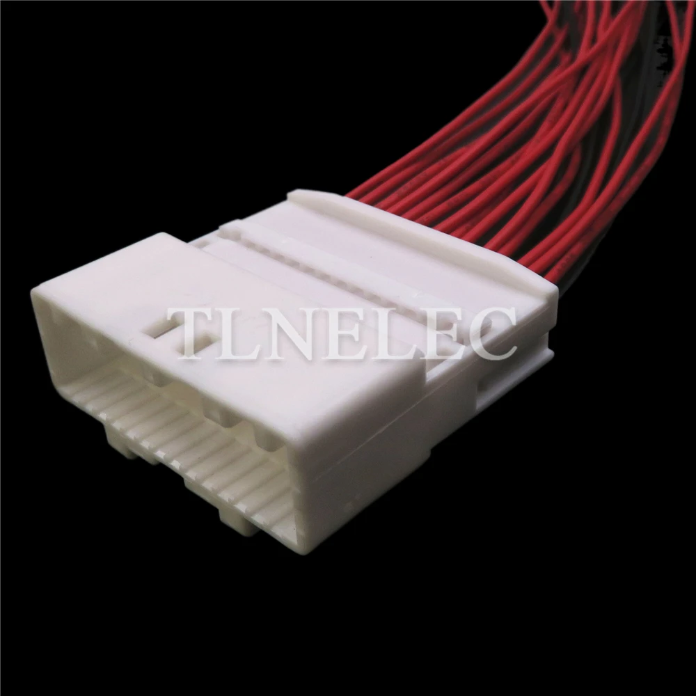 Presa per cavo di cablaggio maschio femmina automatico a 28 Pin con fili connettori non sigillati per Auto di piccola potenza 1565380-1 1565377-1 1717115-1
