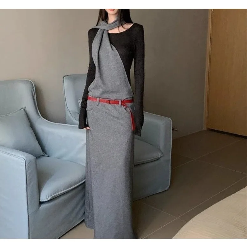 เดรสยาวสไตล์หลังวันพิมพ์พิจารณ์โลก แขนยาว ดีไซน์สองชิ้นหลอกตา ทรงเข้ารูปช่วงเอว คอผูกเชือก ดีไซน์เลเยอร์