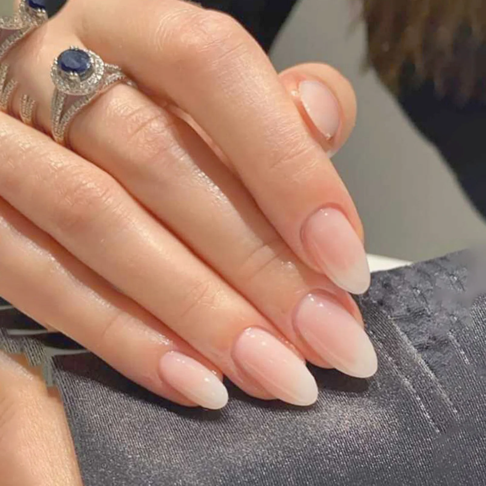 Nude Color Almond Fake Nails 24Pcs Sweet Girls Press On Nails Gradient Color Wearable False Nails Patches Gentle Charm Manicure