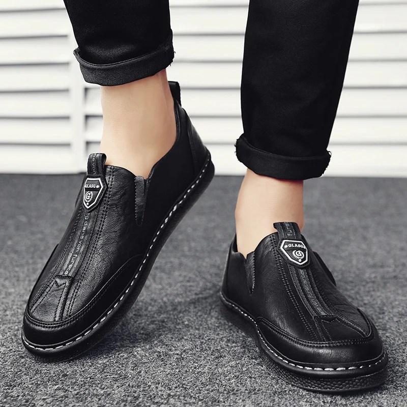 

Spring New Flat Round-toed Soft-soled Lightweight One-step Men's Large-sized Solid Color Simple Design Casual Loafers