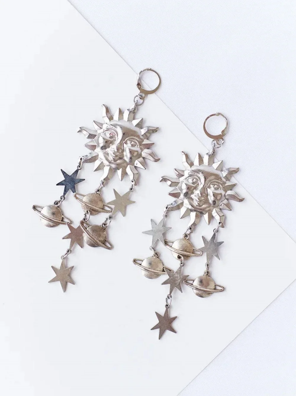 Pendientes colgantes de sol/Estrella y Luna, aretes creativos de borla de estrella del sol, cara sonriente personalizada, accesorios de decoración de planeta