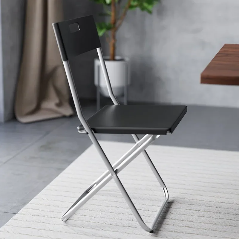 Рисунок 2 - Складной стул в скандинавском стиле